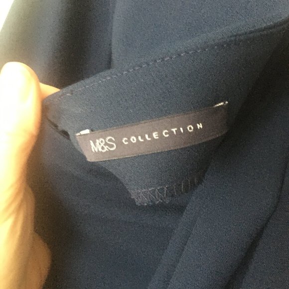 Elegant navy bell sleeve dress - Picture 6 of 6